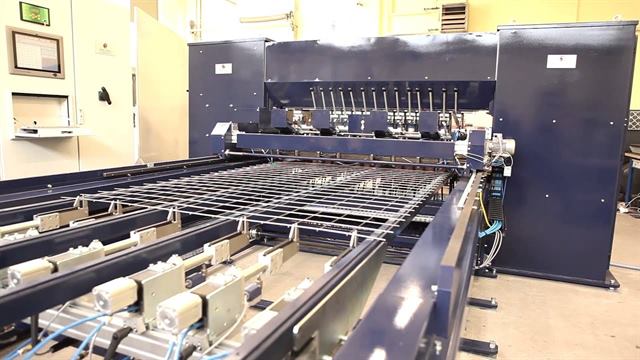 Багатоточкова машина постійного струму — зварювання сіток
